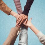 Brand che cercano collaborazioni: ecco quali sono brand che cercano collaborazioni